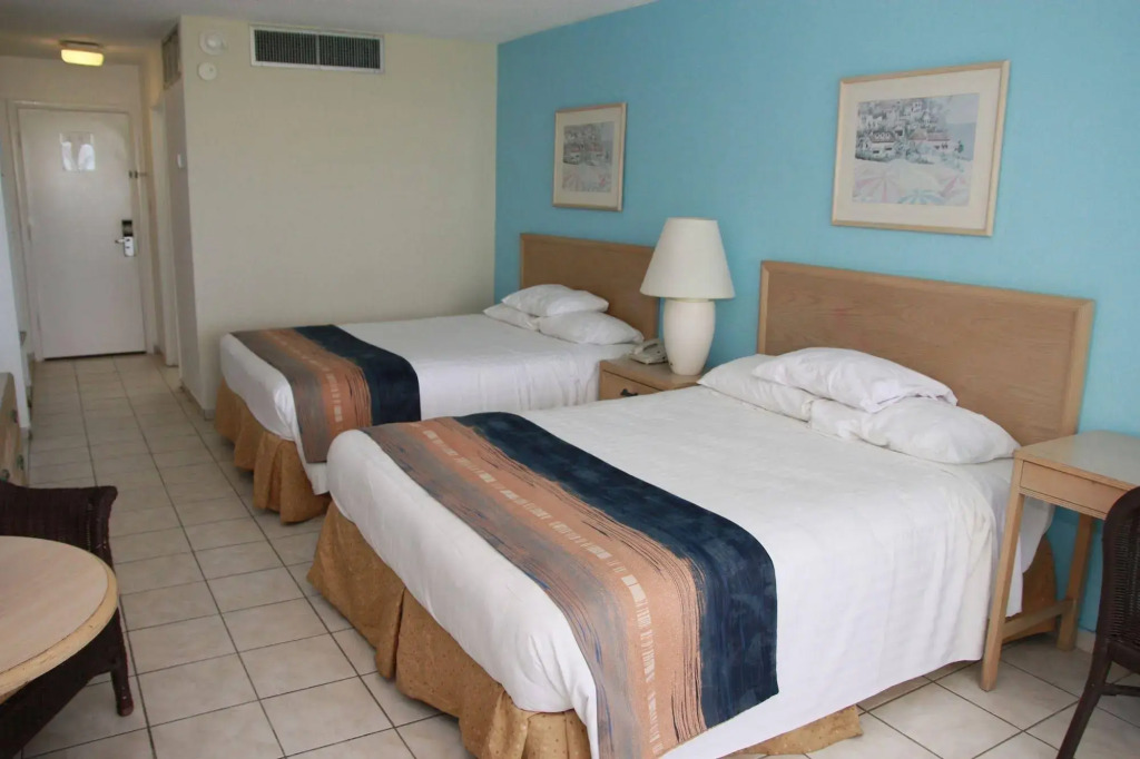 Mangrove Beach Corendon Curacao All-Inclusive Resort, Curio by Hilton