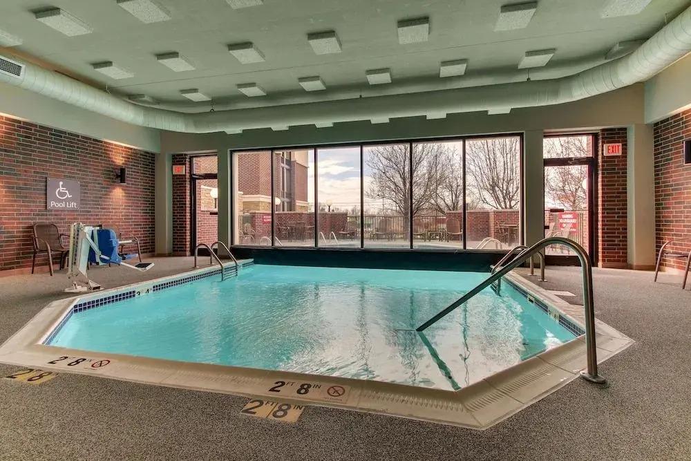 Drury Inn & Suites Poplar Bluff