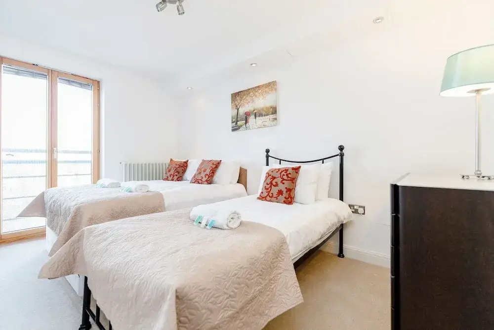 Premium London Excel Apartment