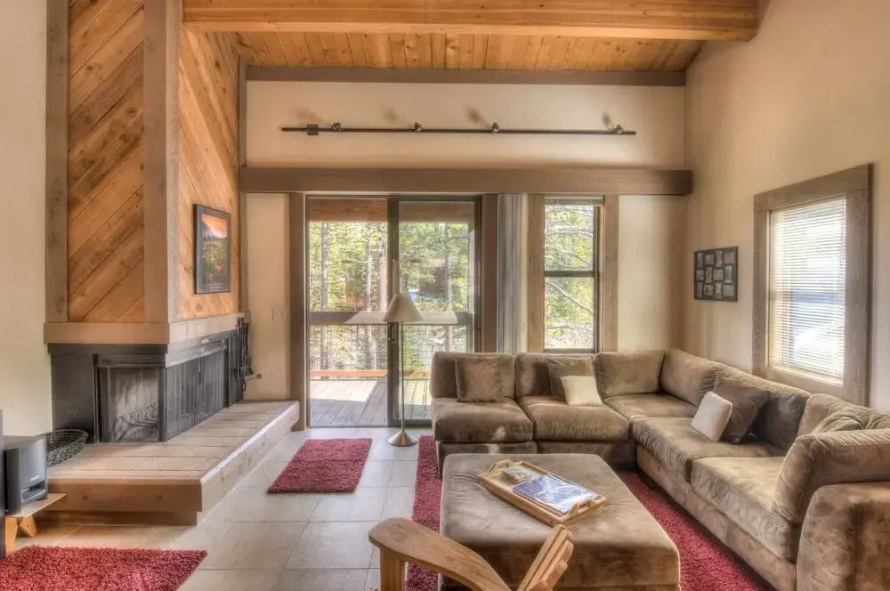 Silver Tree Sanctuary in Aspen Grove!