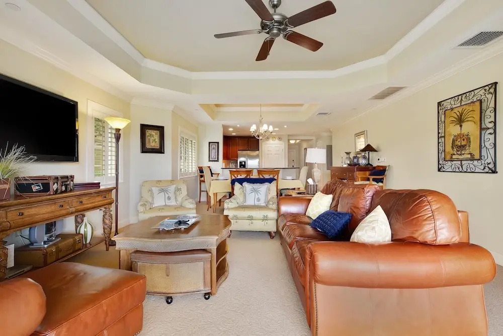 Rvh_422r Centre Court Serenity 3 Bedroom Condo