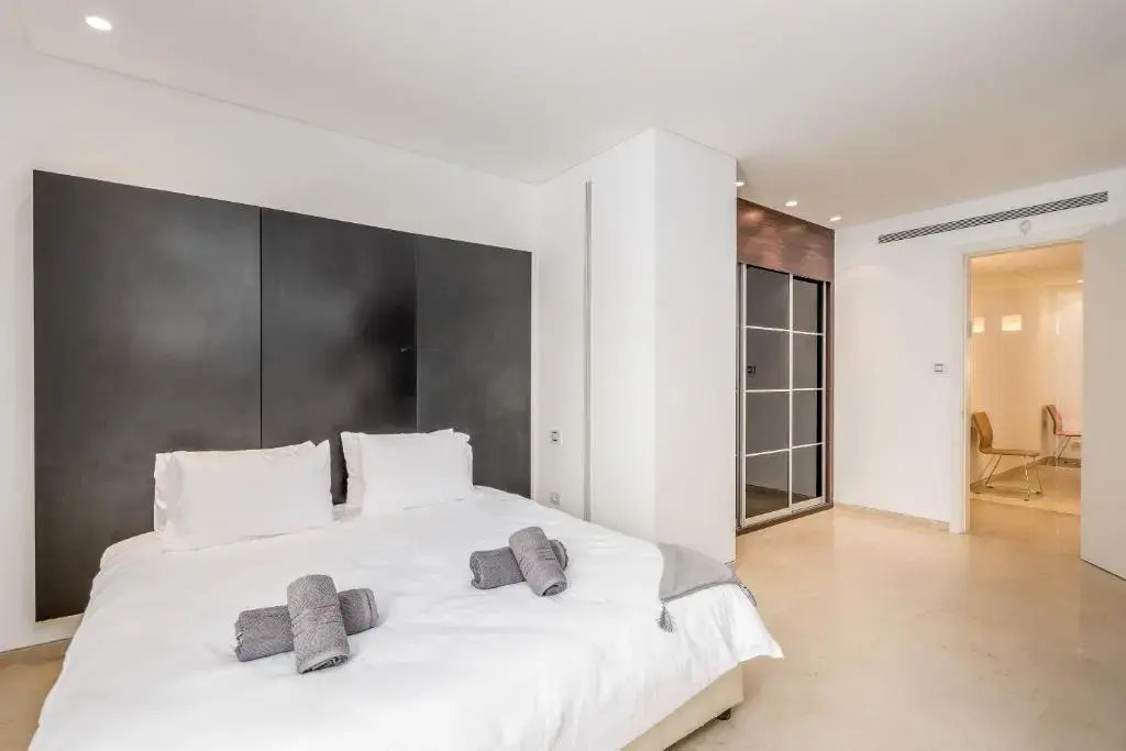Spectacular 375 SQM at Mamilla Mall - 4 bedroom
