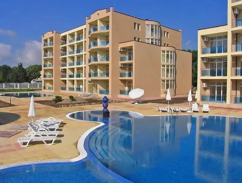 Studio in Semiramida Complex
