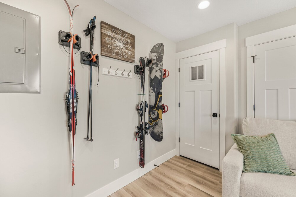 Victor Headwall