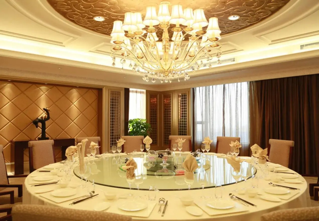Canal Jinling Grand Hotel At Suqian