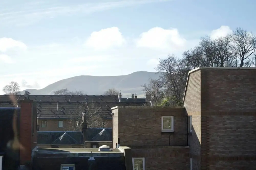 2 Bedroom Flat With Great Views