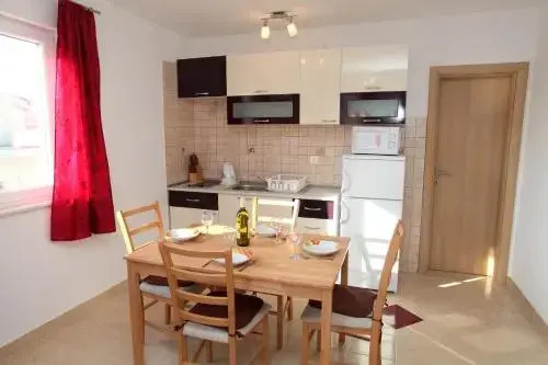 Apartments Villa Karlo