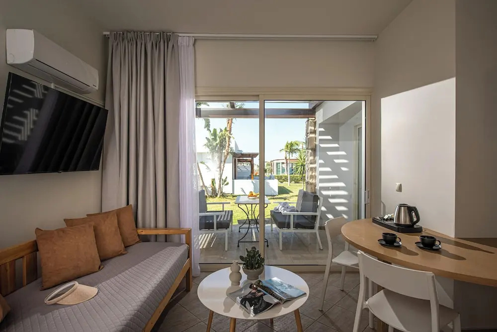 The River Suites - Adults Only