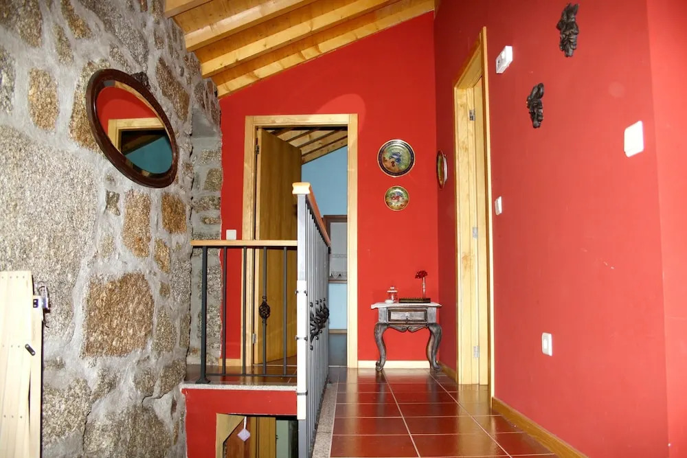 House With 4 Bedrooms in Cota, With Furnished Terrace and Wifi