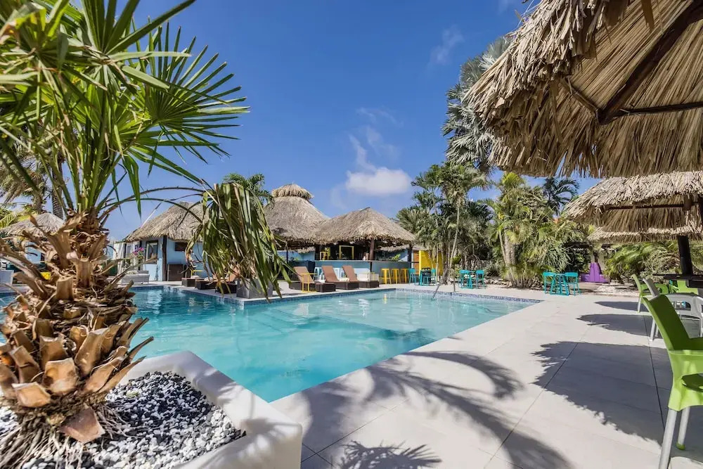 Van Gogh Inn Aruba
