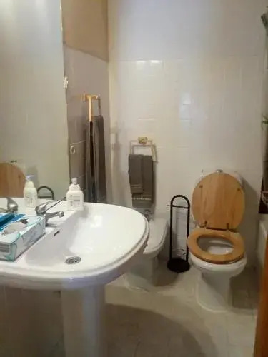 Guest House Francelos