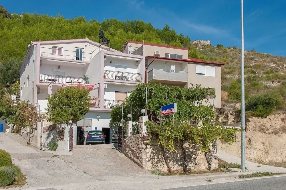 Franka - Beautiful sea View & Parking - A4