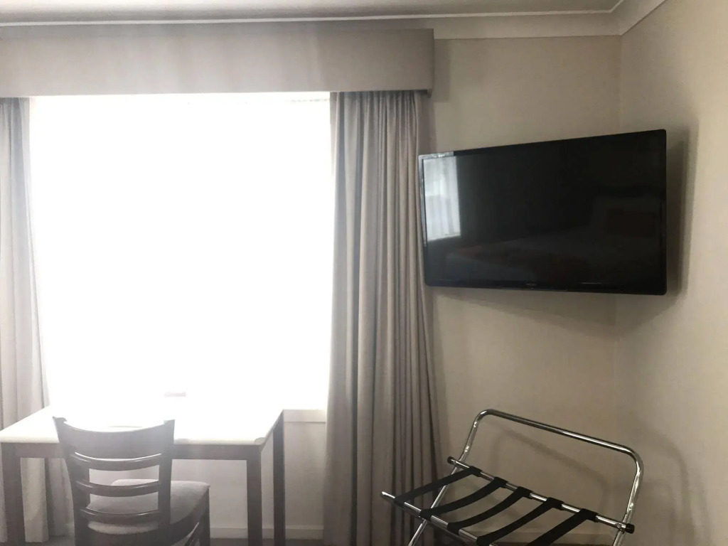Endeavour Court Motor Inn
