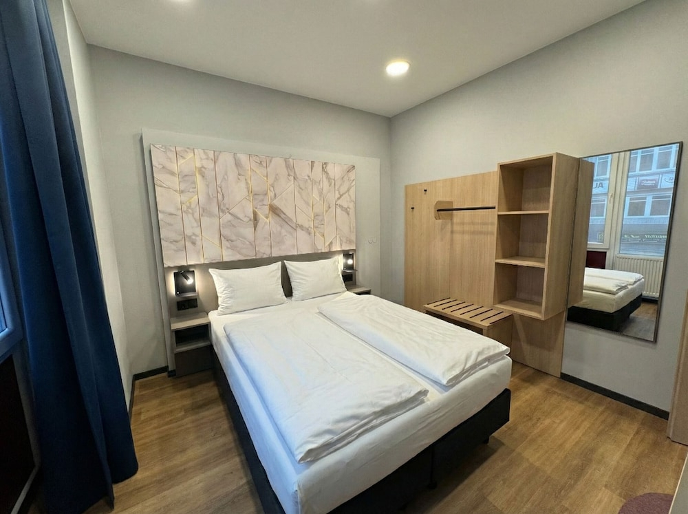 Nivara Hotel