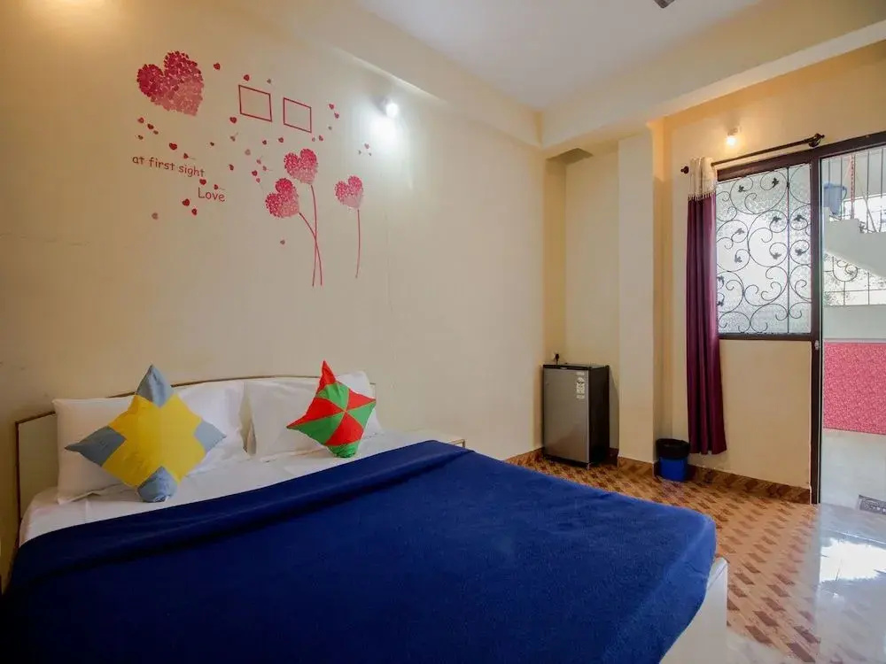 OYO 14449 Home Galaxy Studio Calangute