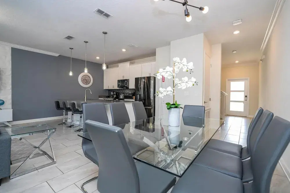 4337 QS - Charming Hideaway