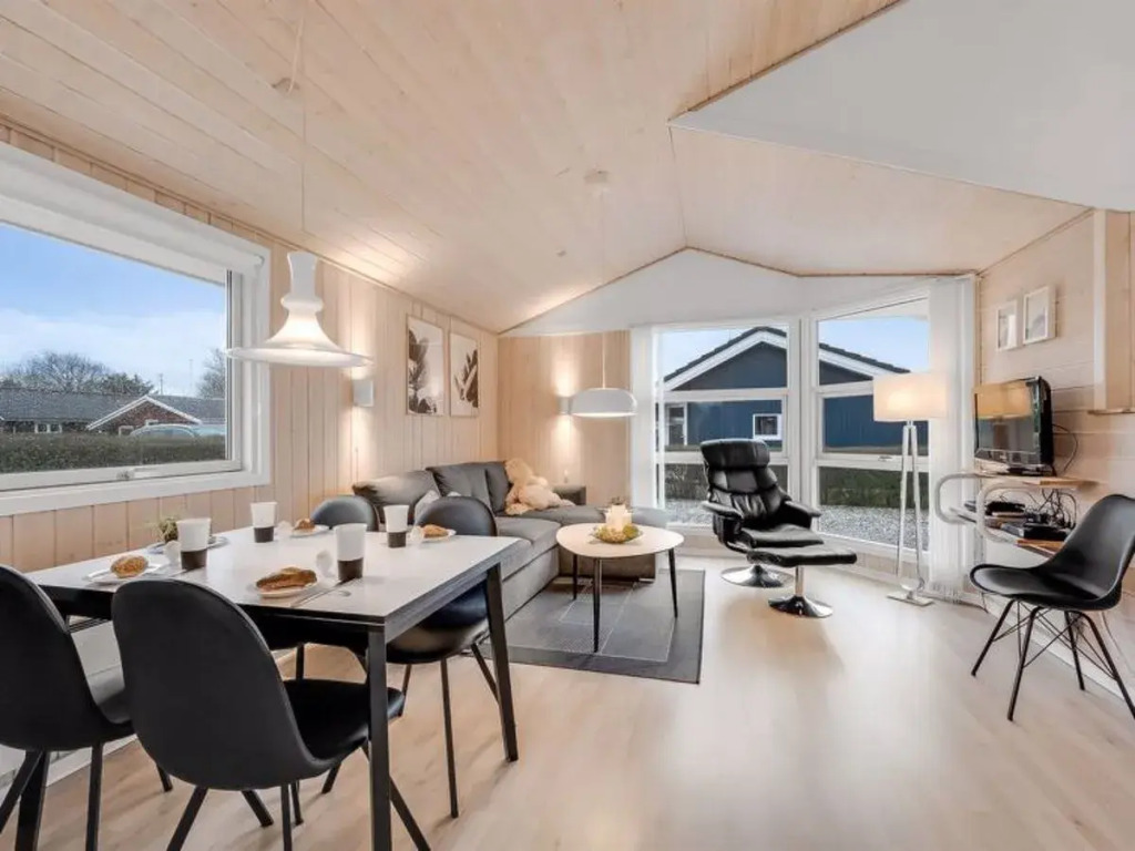 "Marten" - 6.4km from the sea in Western Jutland