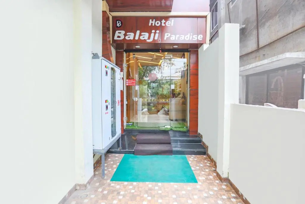 FabHotel Balaji Paradise - ALLEN Career Institute