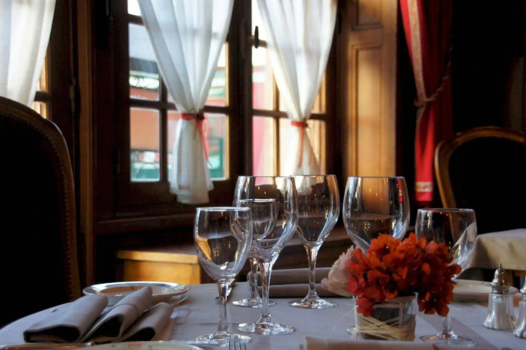 Relais des Trois Châteaux Hôtel-Restaurant - Teritoria