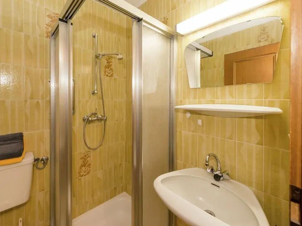 Spacious Apartment in Hollersbach im Pinzgau near Ski Area