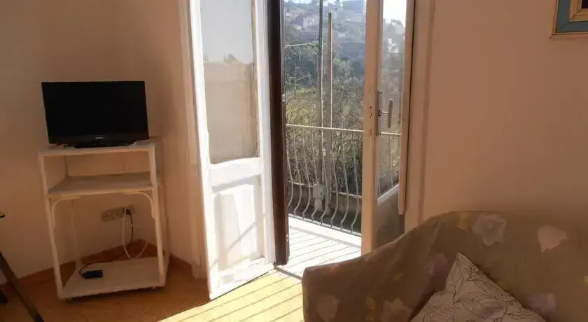 B&B Faleri