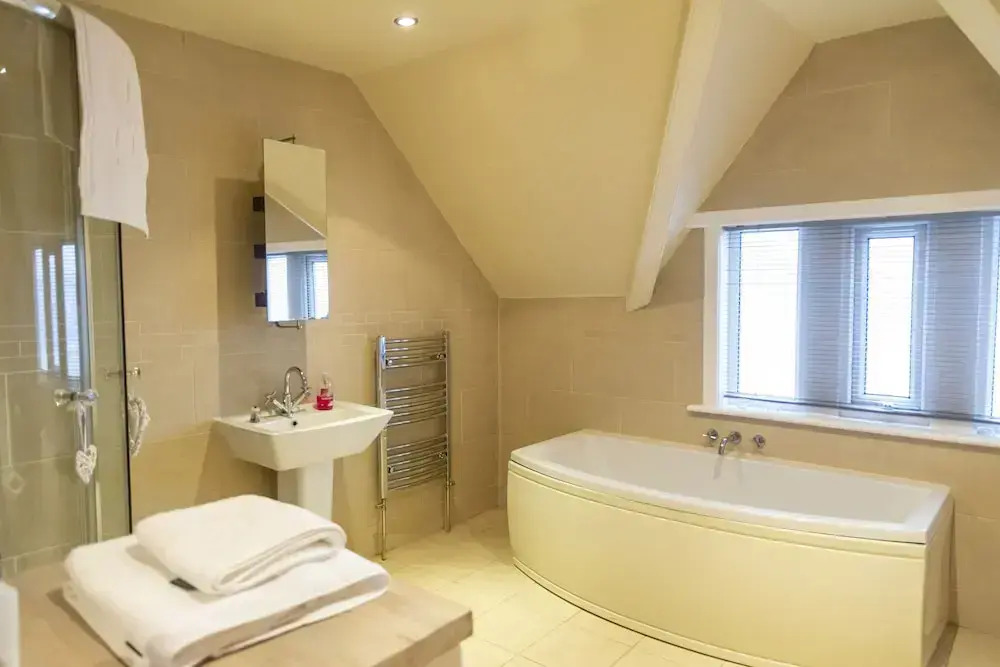Luxury Apt No. 2 - One Bed Apartment