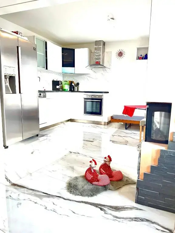 Fabulous Lakeside Family Apartment | 4 Rooms