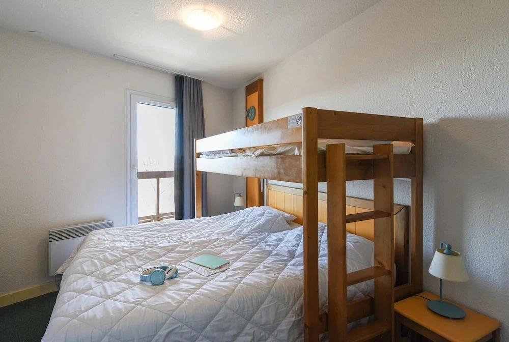 Pyrenees Alpine Apartment for 5