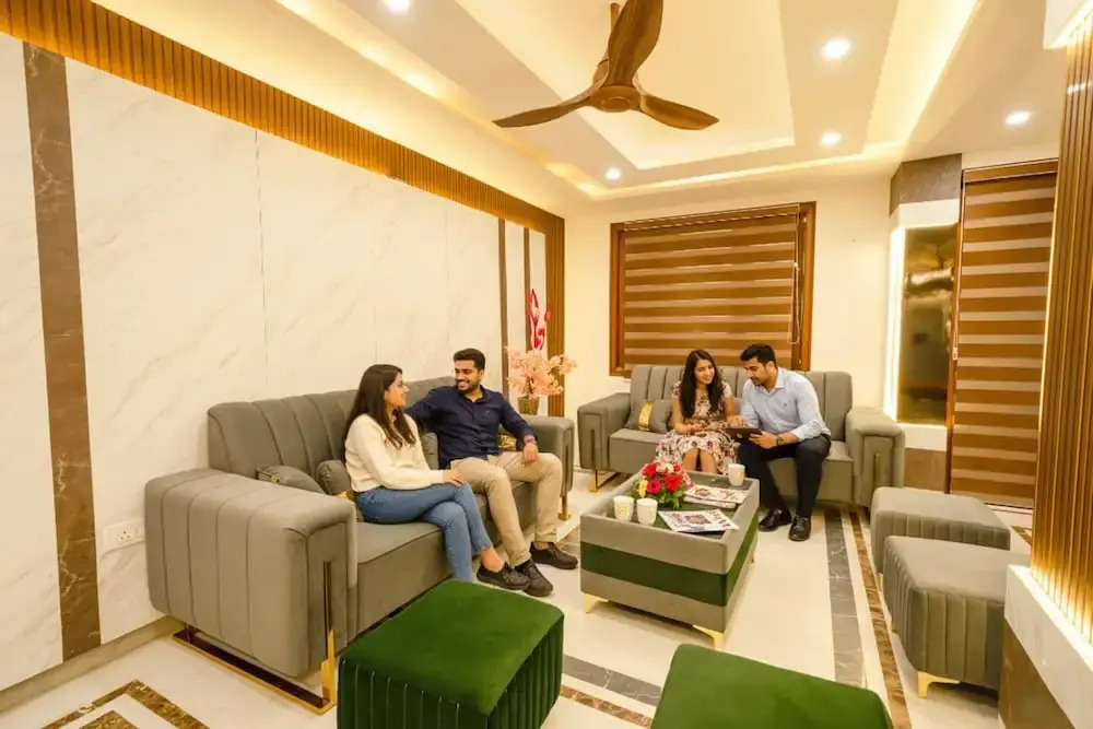 FabHotel Royale Basant Residency - Gandhinagar