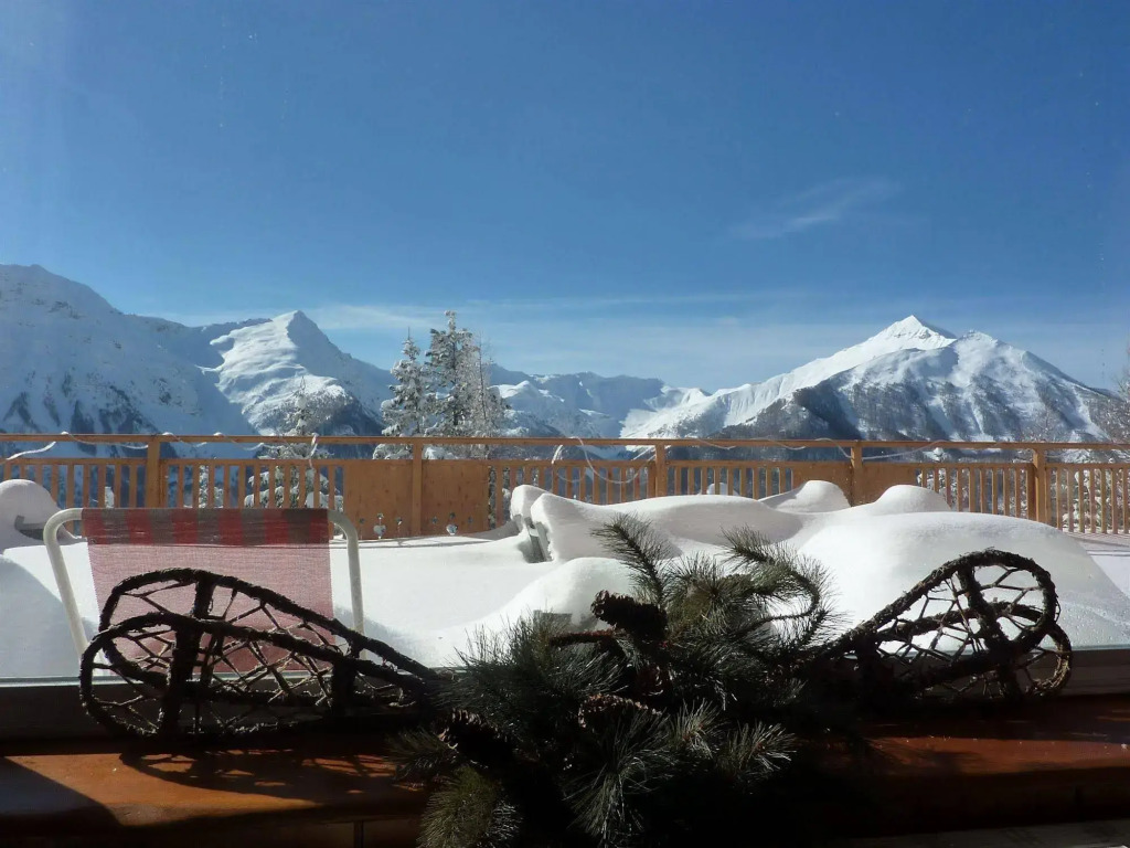 Hotels Les Catrems & Le Montagnou