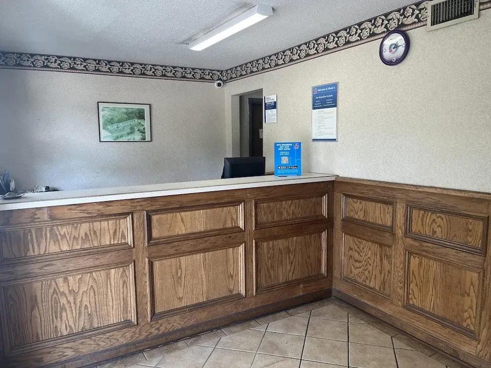 Motel 6 - McComb, MS