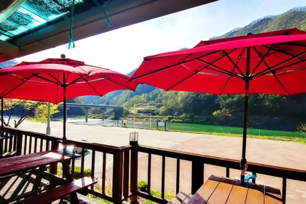 Youngwol River and Stars Pension(강앤별)