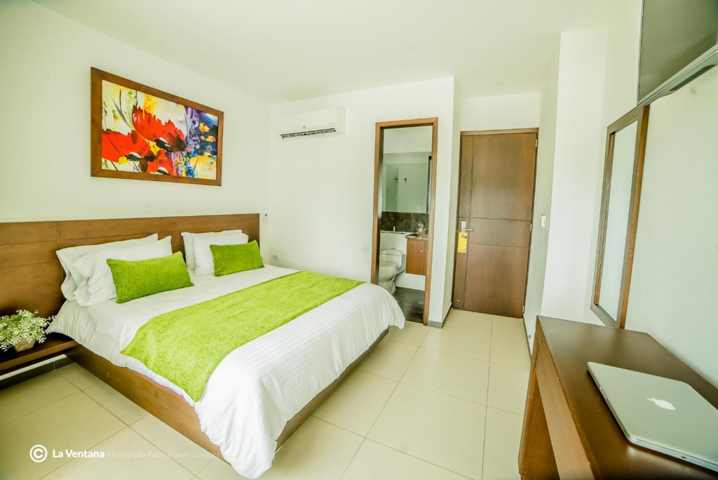 Hotel Titanium Plaza