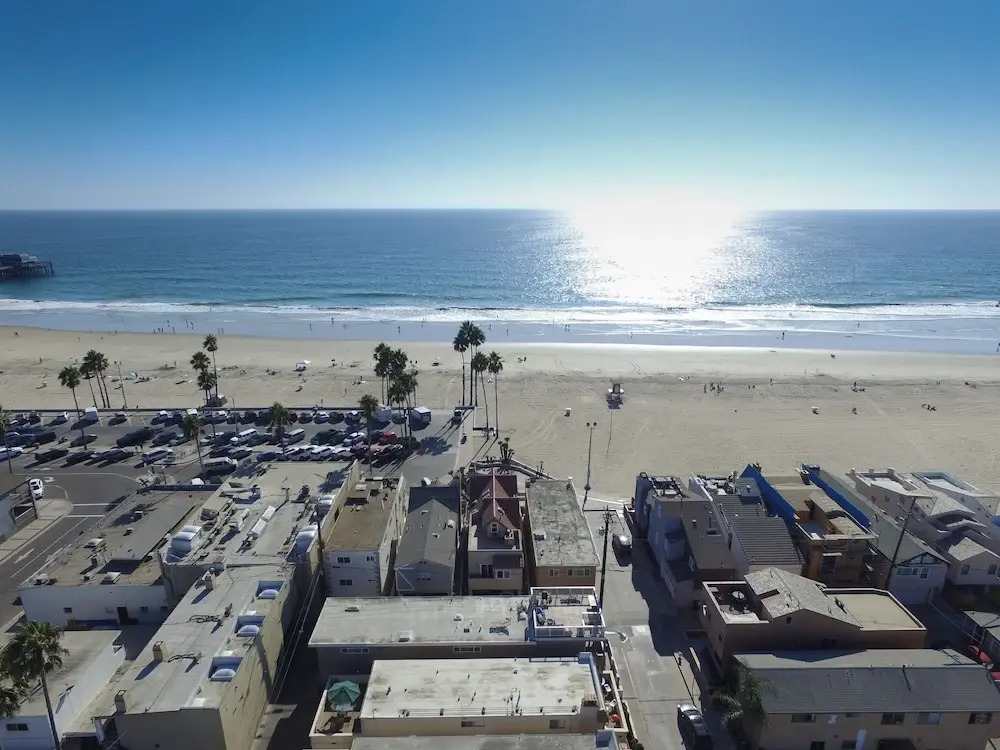 2314 W Ocean Front AB 68217 by RedAwning