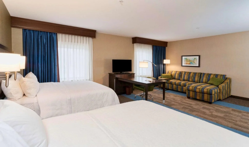 Hampton Inn & Suites Duluth North Mn