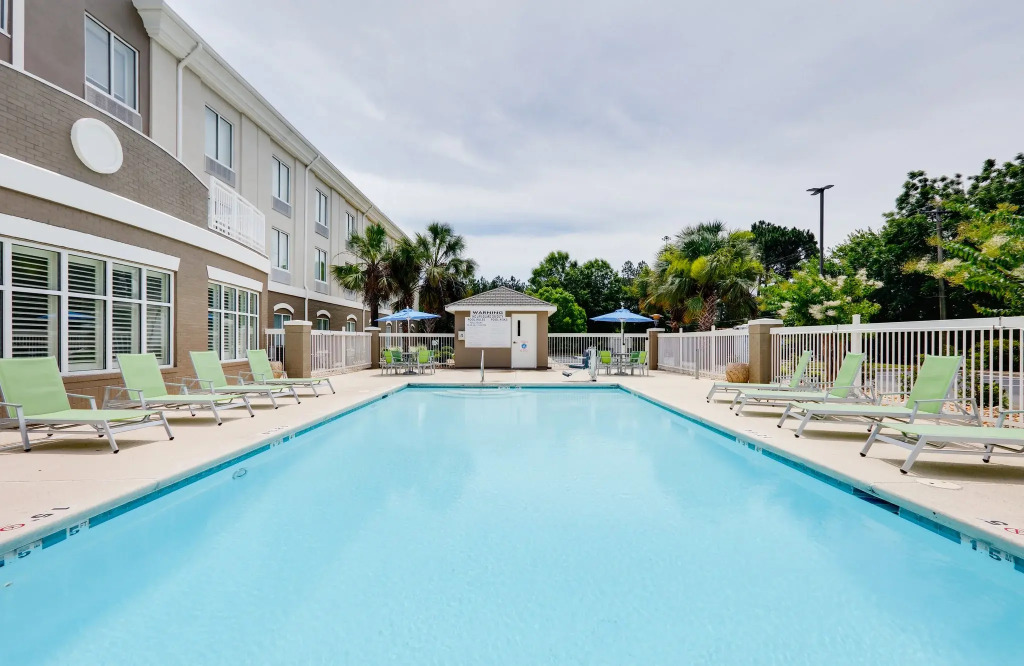 Holiday Inn Express Hotel & Suites Dublin by IHG