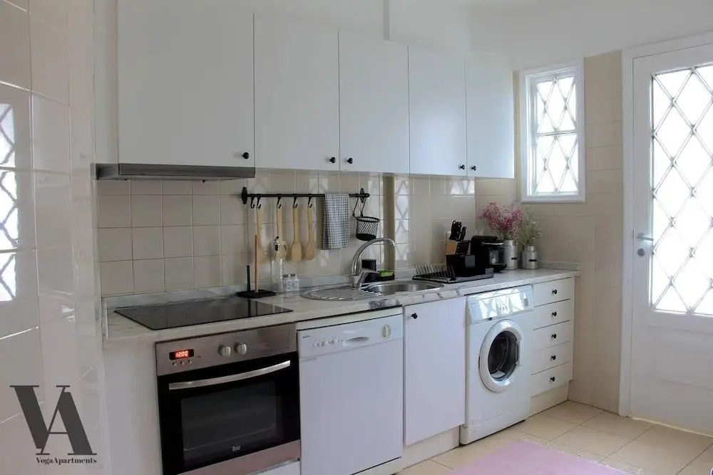 Beautiful 3-bed Apartment in Porto, Portugal