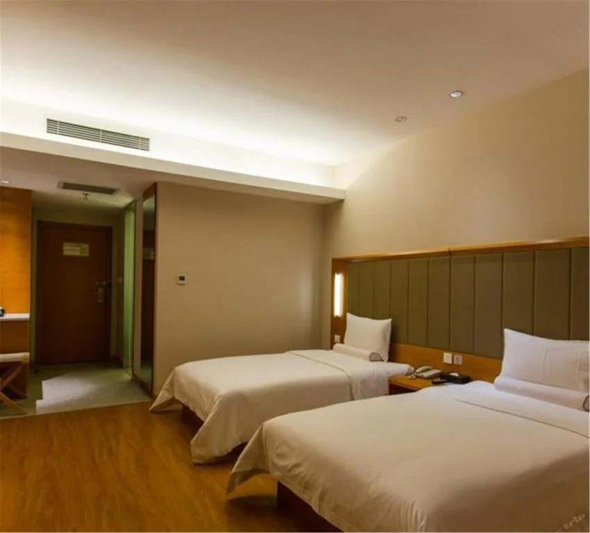 All Seasons Hotel