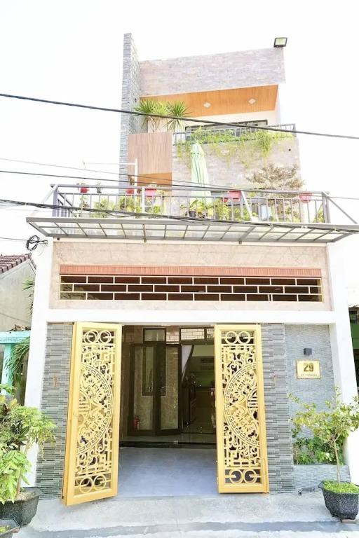 Kalinh House