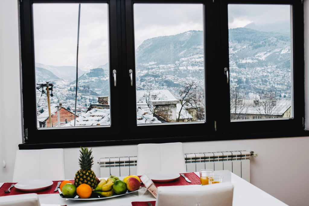 LUXURY 3 story House- BEST VIEW