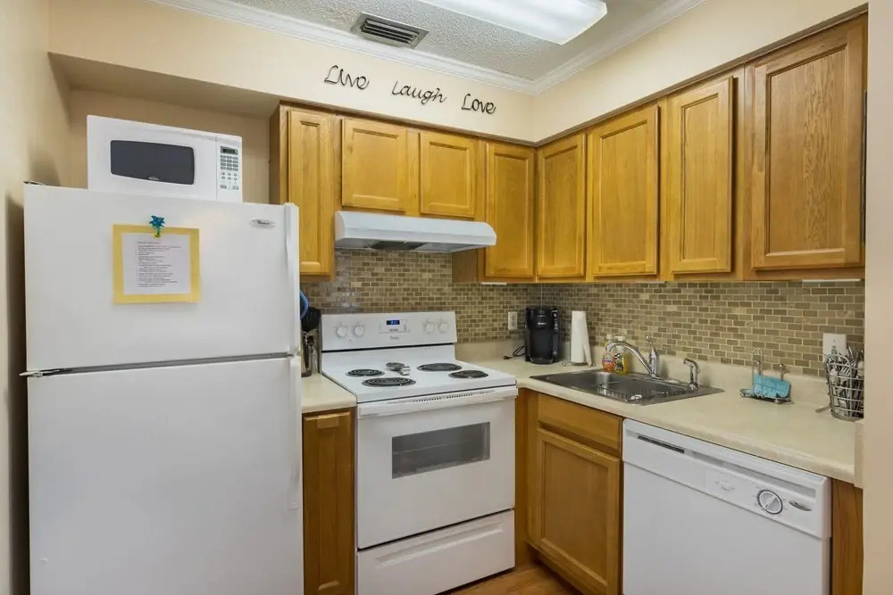 Holiday Hideaway condo