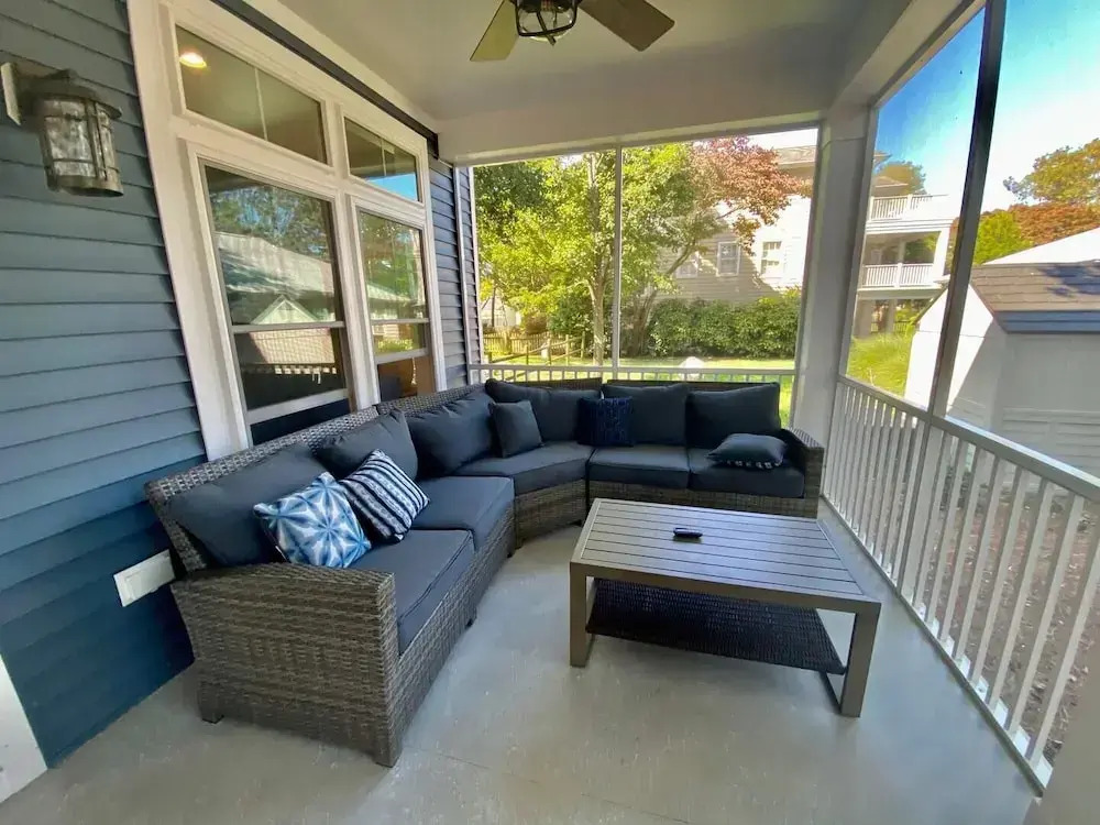 Laurel Street 114
