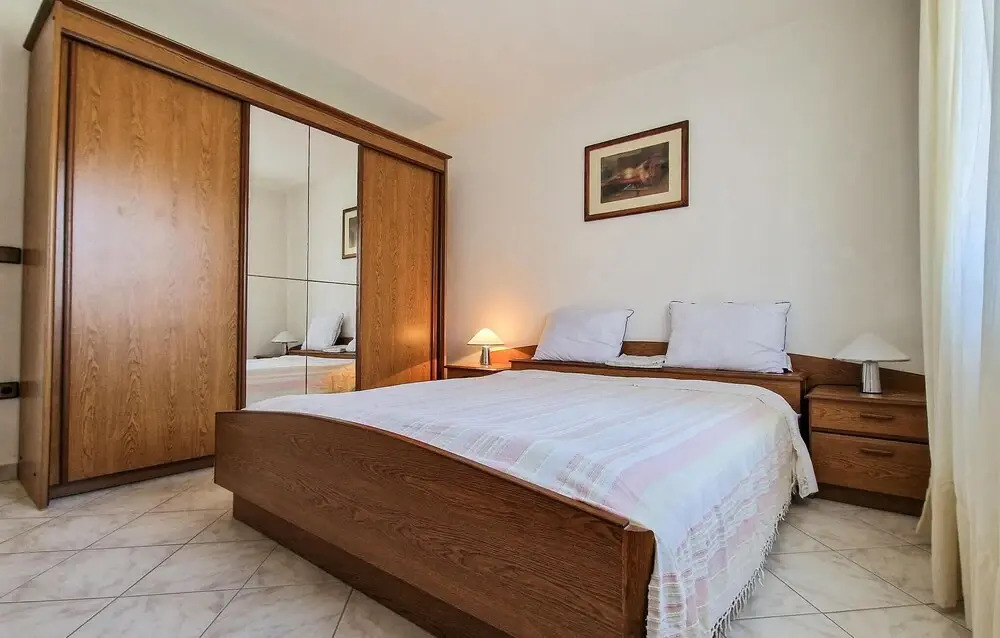 1 Bedroom Stunning Home In Marcana
