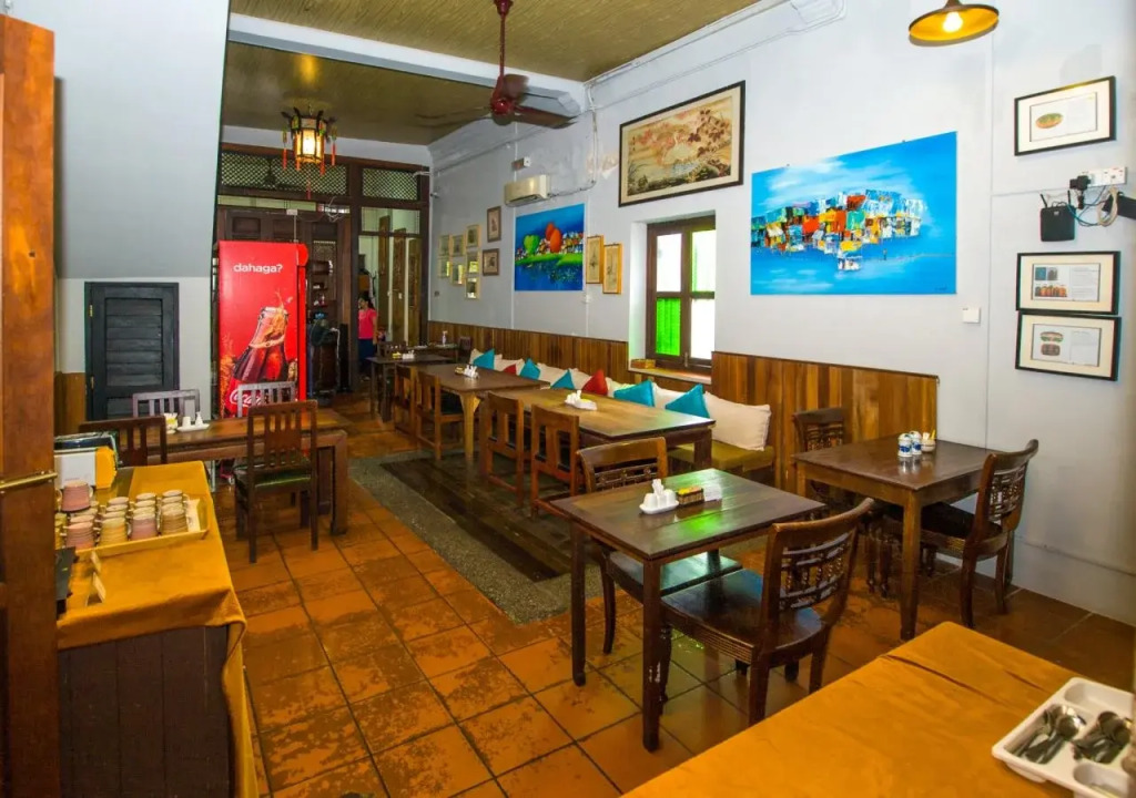 Noordin Street House