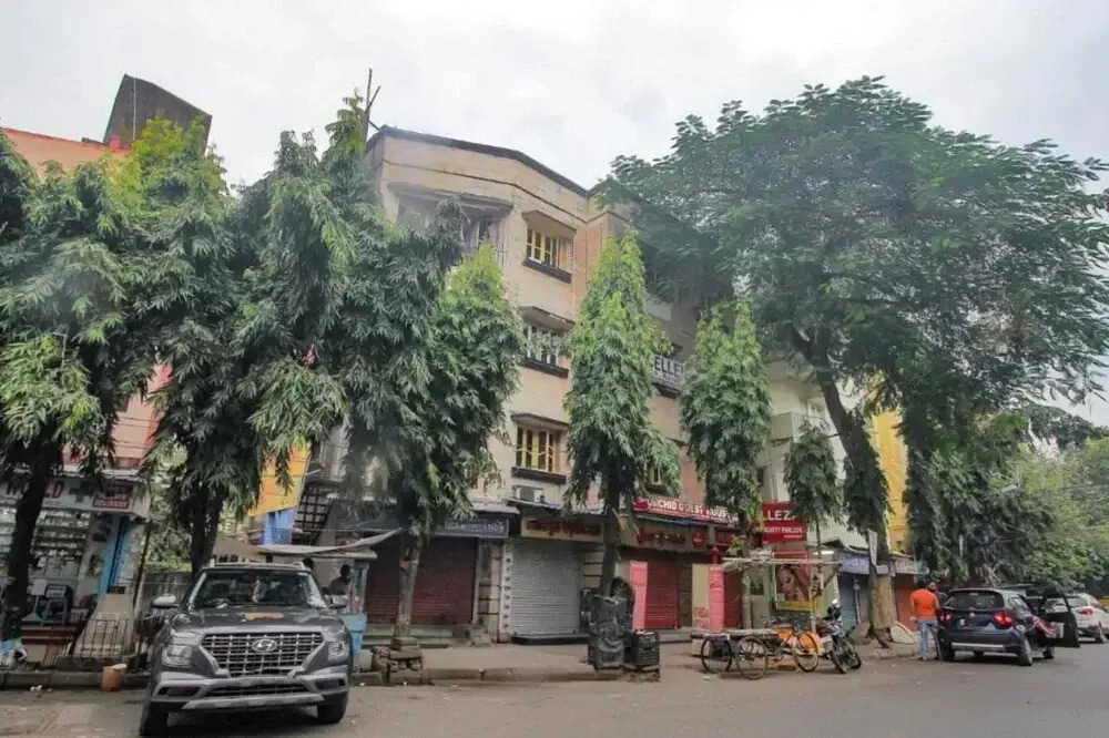 Goroomgo Sai Guest House Jadavpur Kolkata