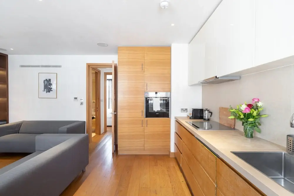 3 Bdr Great Portland Street By The Residences