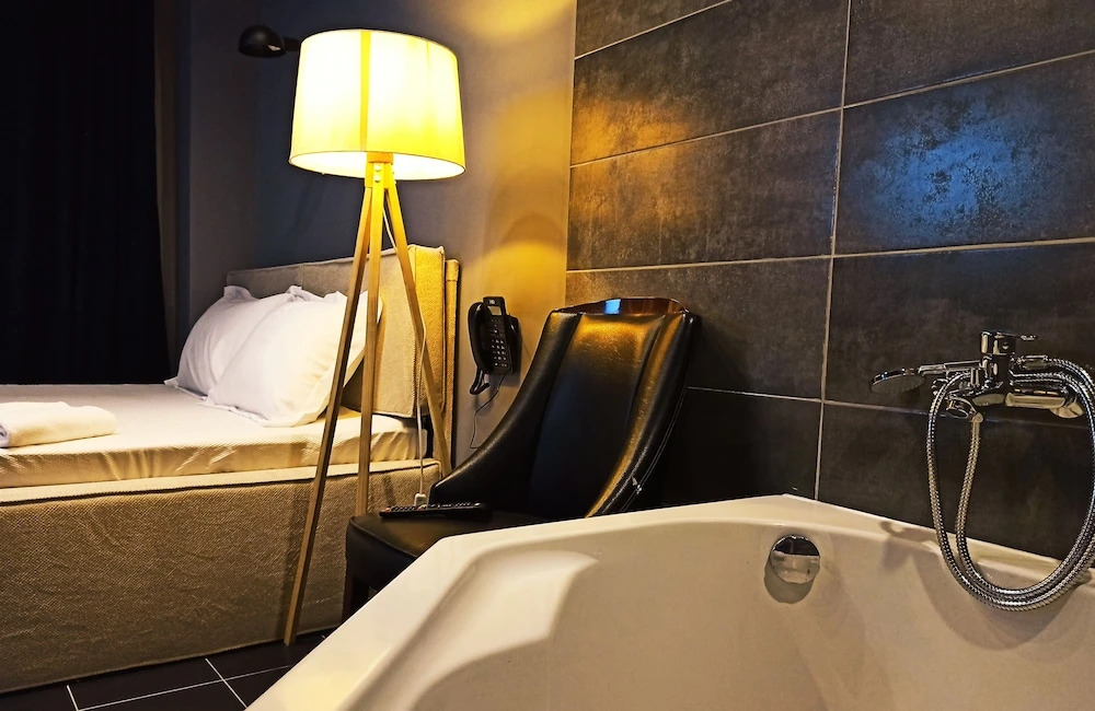Hotel Gloria KS
