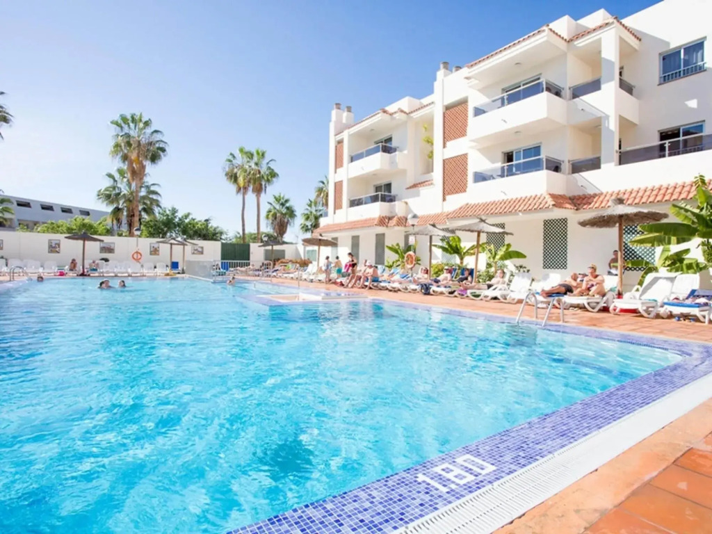 Spacious holiday home in Playa de las Americas with pool