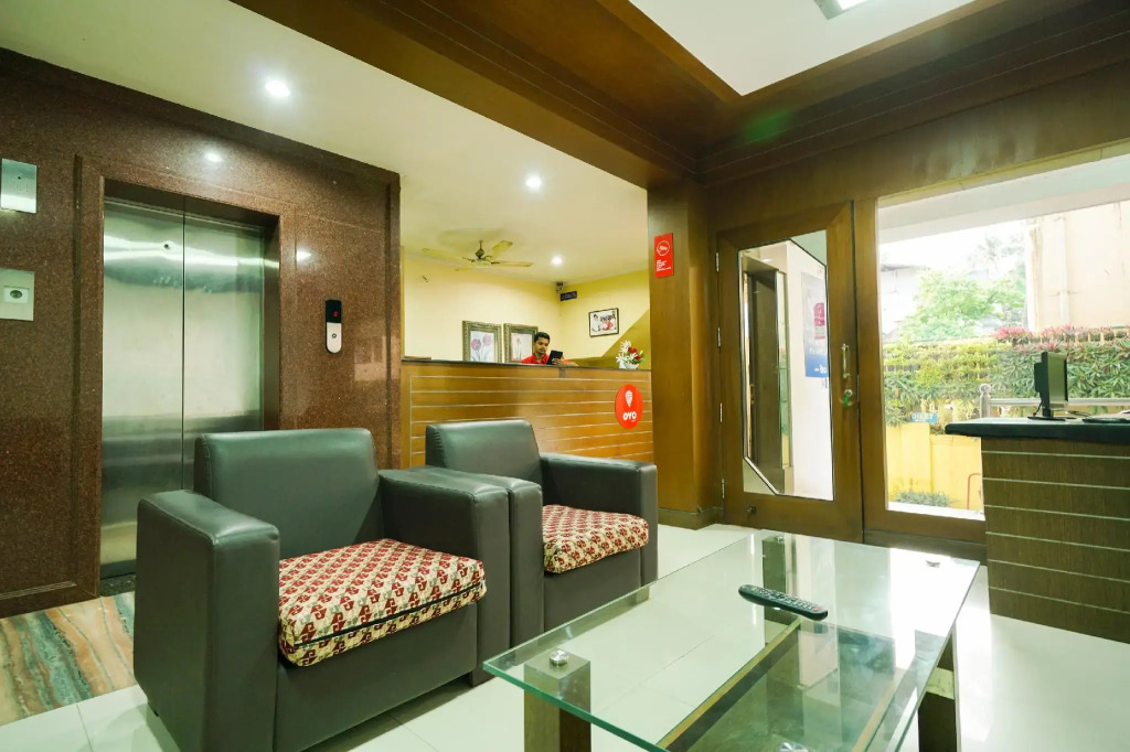 OYO 3633 Nanda Inn