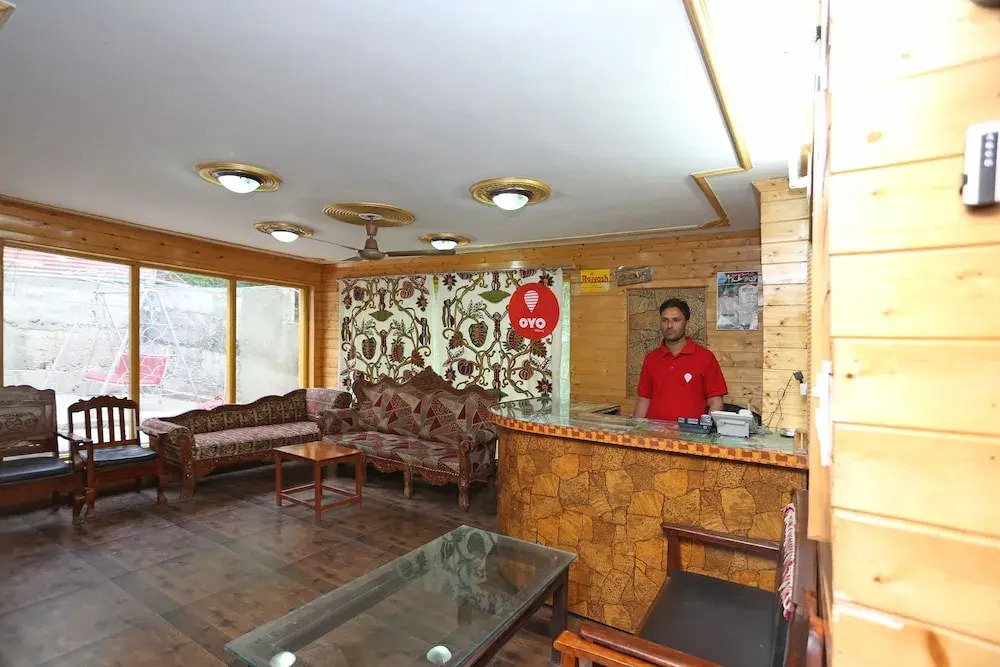 OYO 9083 Hotel New Tourist Palace